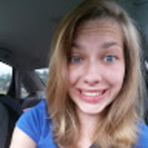 Meet your Posher, Abigail